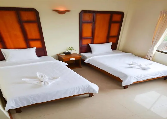 Champey Hotel 3*