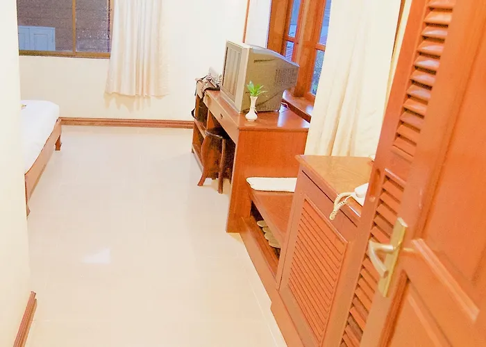 Champey Hotel 3*