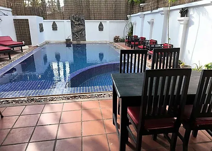 Hotel Champey 3*