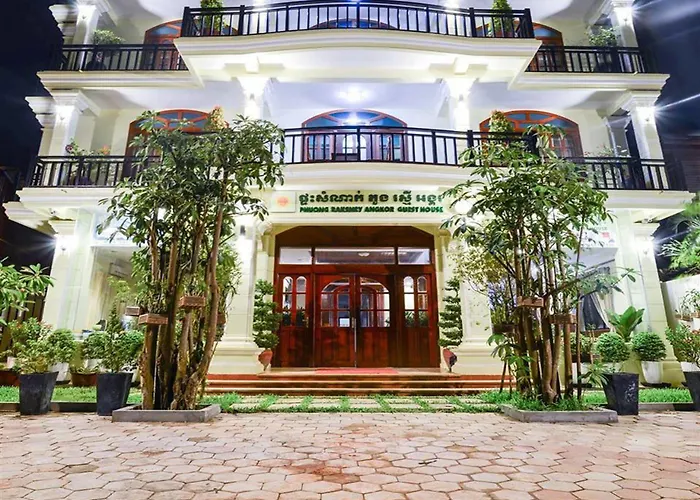 Champey Hotel 3*