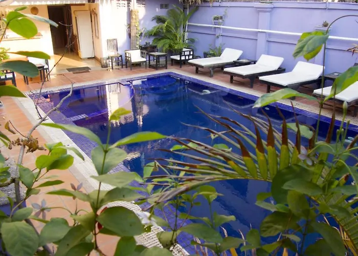 Hotel Champey 3*